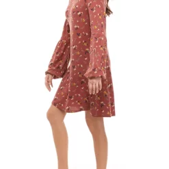 Hide+seek SUPPLY CO Groove Jr. Ceramic Planter w/beech wood legs-matte white