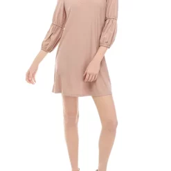 Hide+seek SUPPLY CO Maggie Ceramic Planter w/beech wood legs-matte white