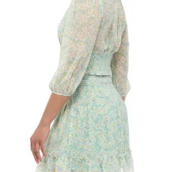 As U Wish Juniors' Long Sleeve V-Neck Smocked Top 8 As U Wish Juniors' Long Sleeve V-Neck Smocked Top -As U Wish Sales Belk 354