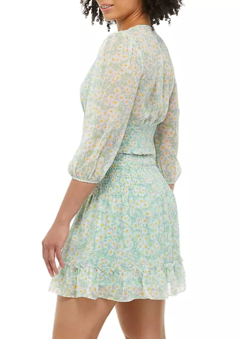 As U Wish Juniors' Long Sleeve V-Neck Smocked Top 5 As U Wish Juniors' Long Sleeve V-Neck Smocked Top - Image 3