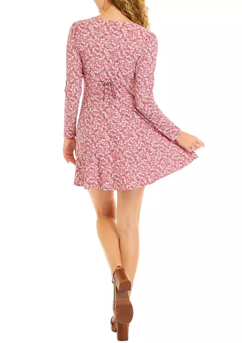 As U Wish Juniors' Long Sleeve V-Neck Swing Dress 3 As U Wish Juniors' Long Sleeve V-Neck Swing Dress - Image 2